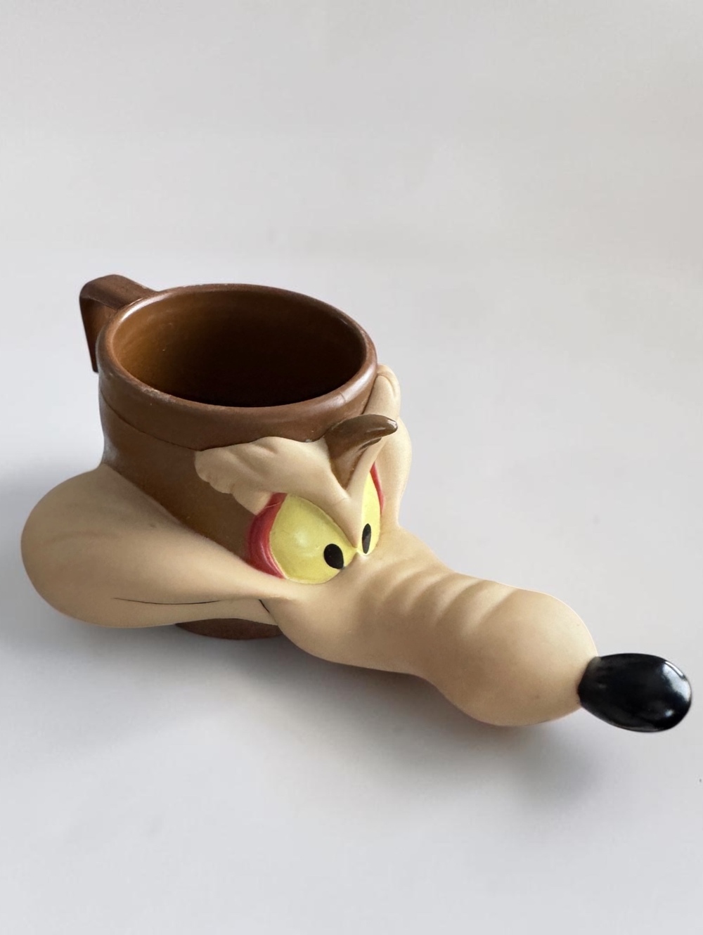 Vintage Warner Bros. Wile E. Coyote Ceramic Mug